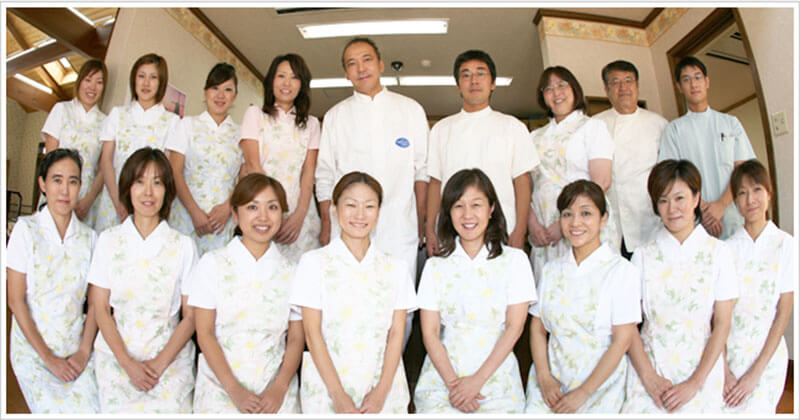 歯科技工士・助手／歯科衛生士／事務スタッフの写真1
