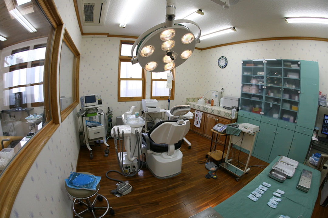 インプラント専用の手術室の写真13